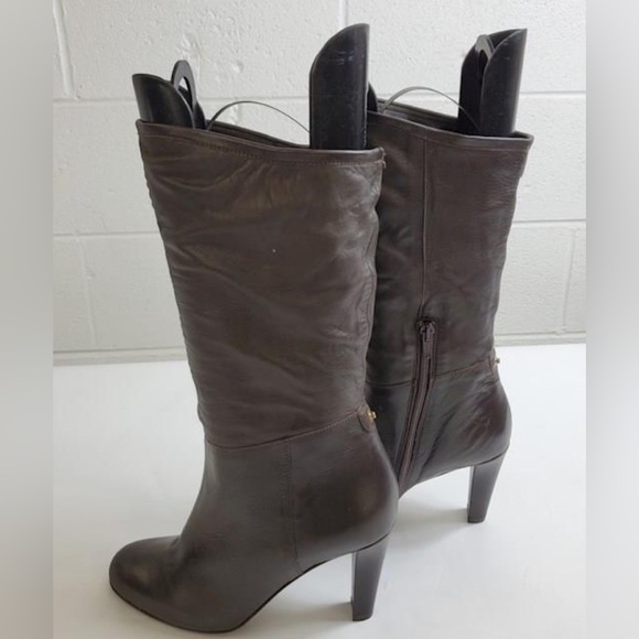 Coach calf height pull on boots with inside zip size 6.5. New never worn - Picture 10 of 11